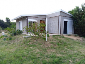 Casa en la Bota, Manantiales